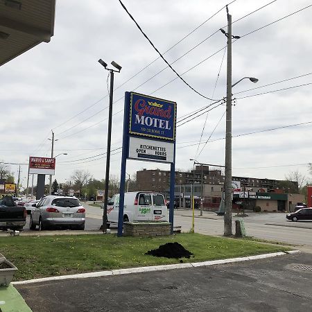 Grand Motel Brantford Extérieur photo