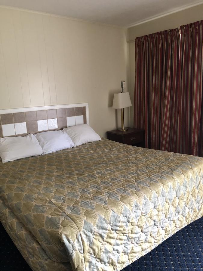Grand Motel Brantford Extérieur photo